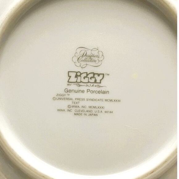 Vintage Ziggy (Tom Wilson) Christmas, 7" Star Shaped Porcelain Plate (1981) - Picture 5 of 6